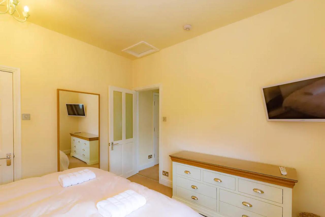 Park Crescent Apartment York Buitenkant foto